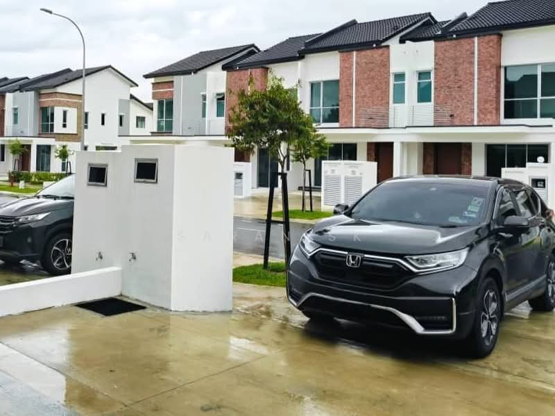 2-storey Terraced House for Sale in Bandar Gamuda Gardens (Rawang) - Saran SK - Exterior - PropertyGuru.com.my