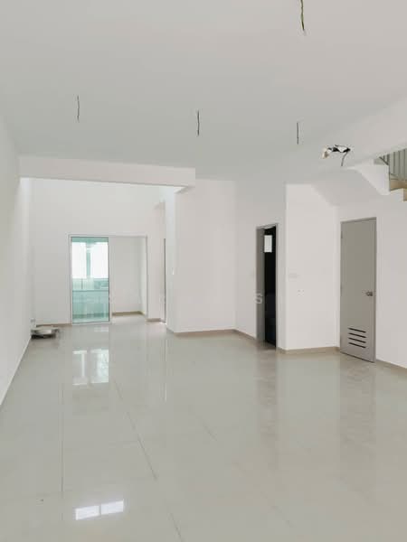 2-storey Terraced House for Sale in Bandar Gamuda Gardens (Rawang) - Saran SK - Living Room - PropertyGuru.com.my