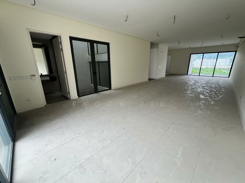3-storey Terraced House for Sale in Batu Uban (Gelugor) - Enoch Tiu - Living Room - PropertyGuru.com.my