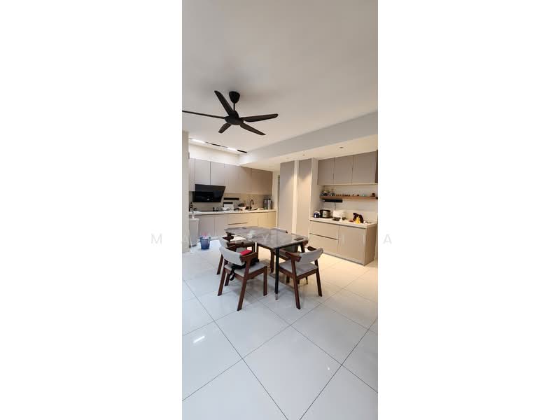 Servis Apartment untuk Disewa di Emerald 9 - Mandy Chia - Kitchen - PropertyGuru.com.my