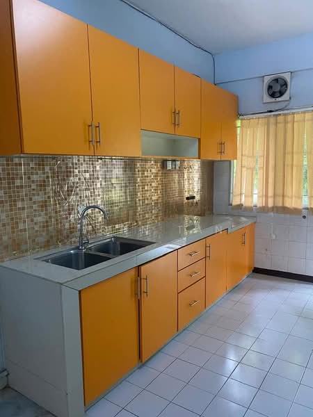 Townhouse for Rent in Bukit Jalil (Kuala Lumpur) - John Tan - Kitchen - PropertyGuru.com.my