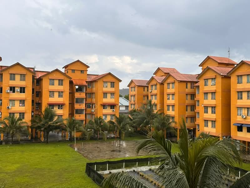 Flat for Sale at Pangsapuri Kenari - Zoey Lee - Exterior - PropertyGuru.com.my