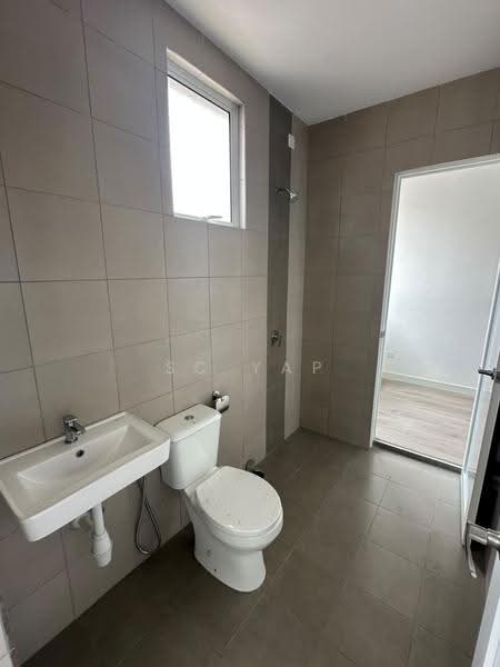 2-storey Terraced House for Sale in Ulu Yam (Selangor) - SC Yap - Bathroom - PropertyGuru.com.my