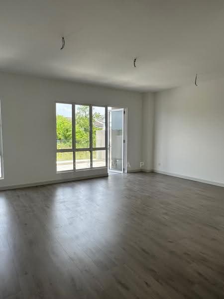 2-storey Terraced House for Sale in Ulu Yam (Selangor) - SC Yap - Living Room - PropertyGuru.com.my