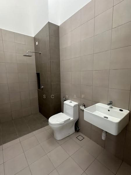2-storey Terraced House for Sale in Ulu Yam (Selangor) - SC Yap - Bathroom - PropertyGuru.com.my