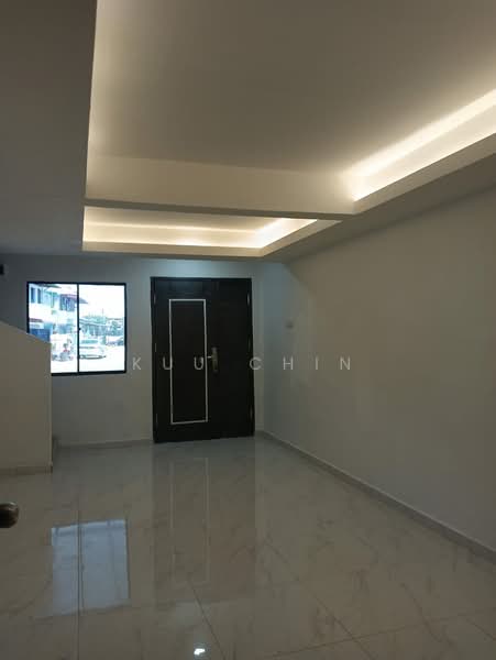 Rumah Teres 2 Tingkat untuk Dijual di Pekan Nenas (Johor) - Kuu Chin - Interior - PropertyGuru.com.my
