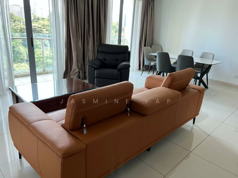 Kediaman Servis untuk Dijual di Suasana Bukit Ceylon / Raja Chulan Residences - Jasmine Yap - Living Room - PropertyGuru.com.my