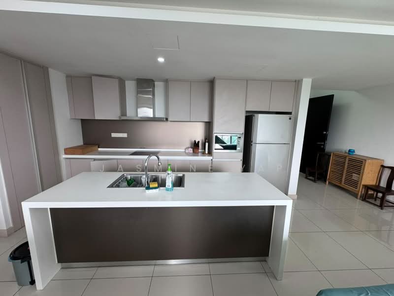 Kediaman Servis untuk Dijual di Suasana Bukit Ceylon / Raja Chulan Residences - Jasmine Yap - Kitchen - PropertyGuru.com.my