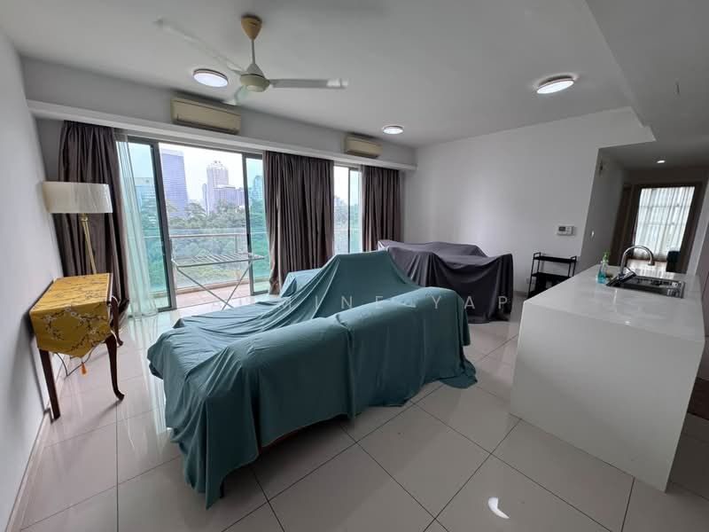 Kediaman Servis untuk Dijual di Suasana Bukit Ceylon / Raja Chulan Residences - Jasmine Yap - Living Room - PropertyGuru.com.my