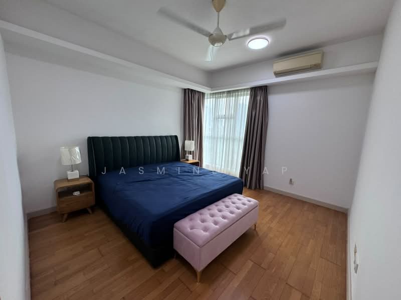 Kediaman Servis untuk Dijual di Suasana Bukit Ceylon / Raja Chulan Residences - Jasmine Yap - Bedroom - PropertyGuru.com.my
