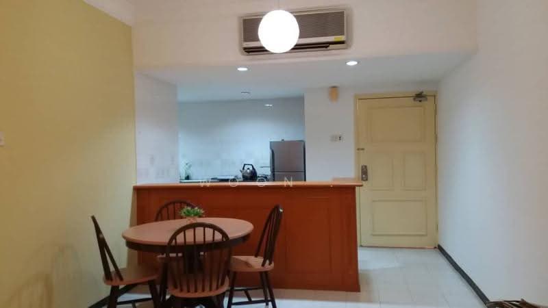Kondominium untuk Dijual di Selat Horizon Condominium - Woon . - Dining Room - PropertyGuru.com.my