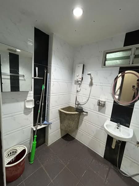 Kondominium untuk Disewa di Putra Place Condominium - Jovin Pang - PropertyGuru.com.my
