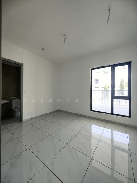 Semi-Detached House for Sale in Bandar Sungai Long (Selangor) - Brandon Lee - PropertyGuru.com.my