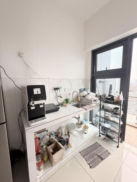 Service Residence for Rent at Pacific Star - Ray Chong - Kitchen - PropertyGuru.com.my