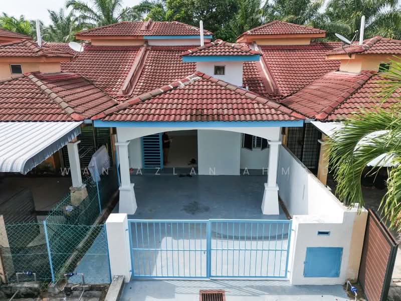 1-storey Terraced House for Sale in Banting (Selangor) - Wan Azlan Ahmad - PropertyGuru.com.my