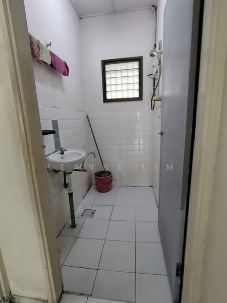Rumah Teres 1 Tingkat untuk Dijual di SS 4B, Taman Kelana Jaya (Petaling Jaya) - Leanne Lim - PropertyGuru.com.my