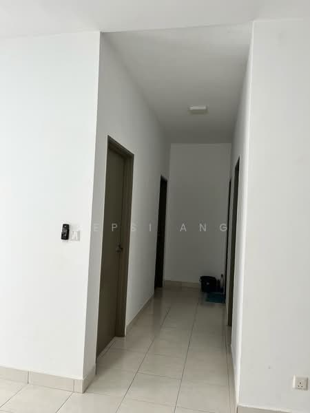 Apartment for Rent at Aronia - Pepsi Ang - Corridor - PropertyGuru.com.my