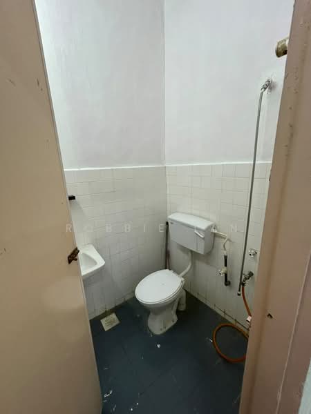 1-storey Terraced House for Rent in Taman Universiti (Skudai) - Robbie Tan - PropertyGuru.com.my