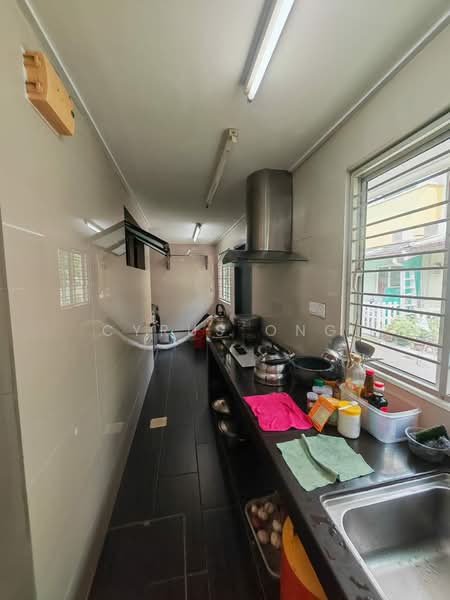 Rumah Teres 2 Tingkat untuk Dijual di Sutera Damansara (Damansara Damai) - Cyrus Ong - Kitchen - PropertyGuru.com.my