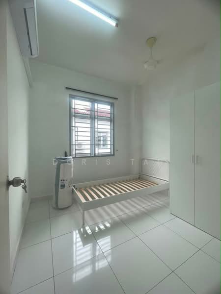 2-storey Terraced House for Rent in Setia Eco Gardens (Gelang Patah) - Doris Tan - Bedroom - PropertyGuru.com.my