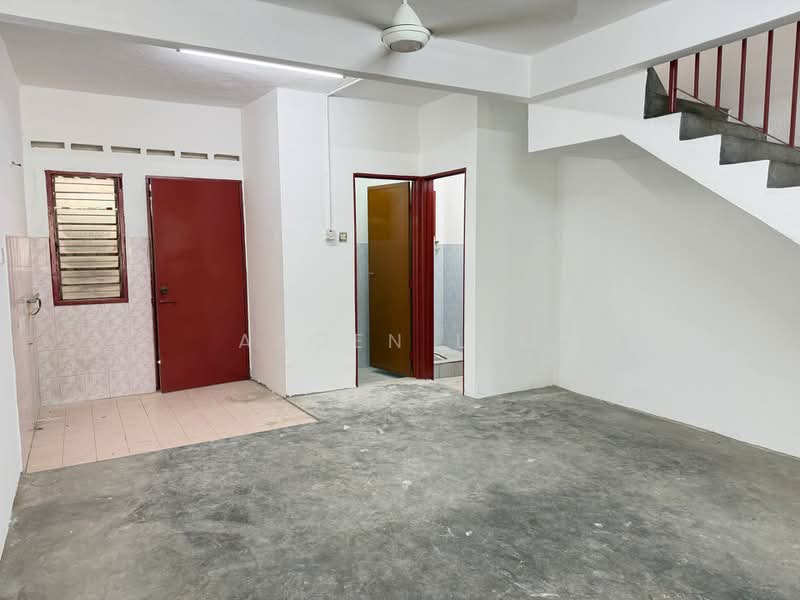 Rumah Teres 1.5 Tingkat untuk Disewa di Taman Jed (Dengkil) - Aaden Lim - Interior - PropertyGuru.com.my