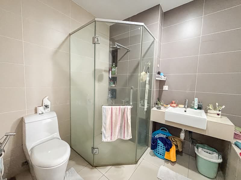Rumah Teres 3 Tingkat untuk Dijual di Seksyen 11 (Kota Damansara) - Vincent Liaw - Bathroom - PropertyGuru.com.my