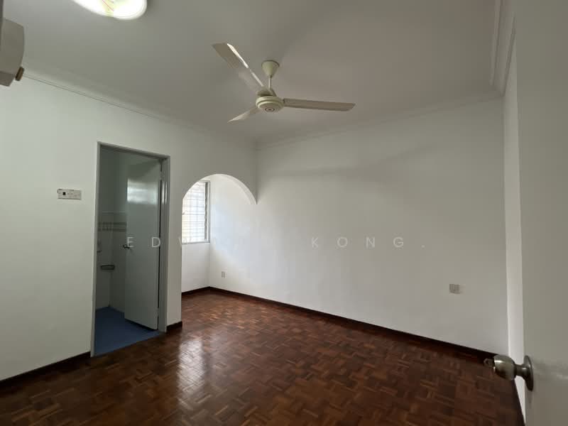 Terraced House for Sale in Bandar Country Homes (Rawang) - Edward Kong. - Interior - PropertyGuru.com.my