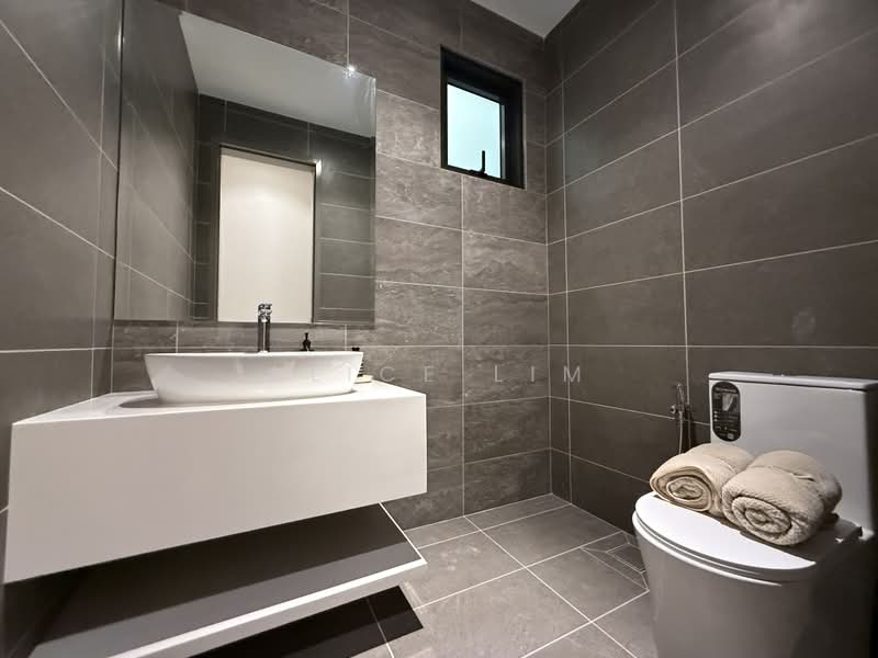 Condominium for Sale at Lunar Seputeh - Alice Lim - Bathroom - PropertyGuru.com.my
