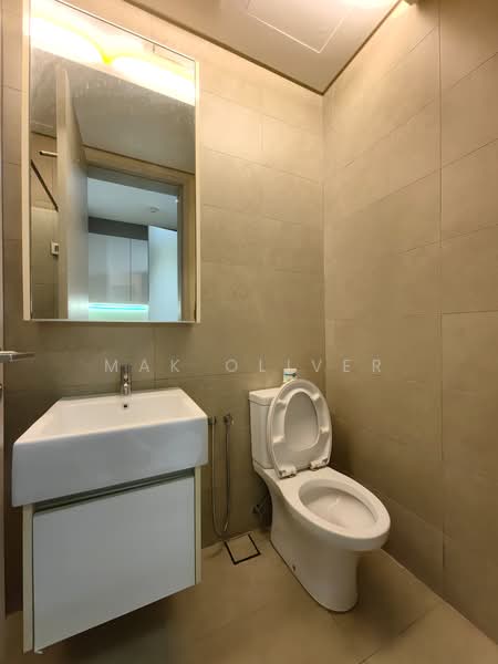 Service Residence for Sale at Twin Arkz - Mak Oliver - Bathroom - PropertyGuru.com.my