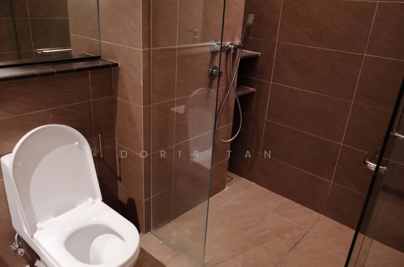 Kondominium untuk Dijual di Grand Medini - Doris Tan - Bathroom - PropertyGuru.com.my