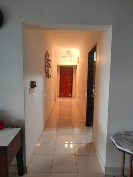 Condominium for Sale at 1 Bukit Utama - Margaret Than - Corridor - PropertyGuru.com.my