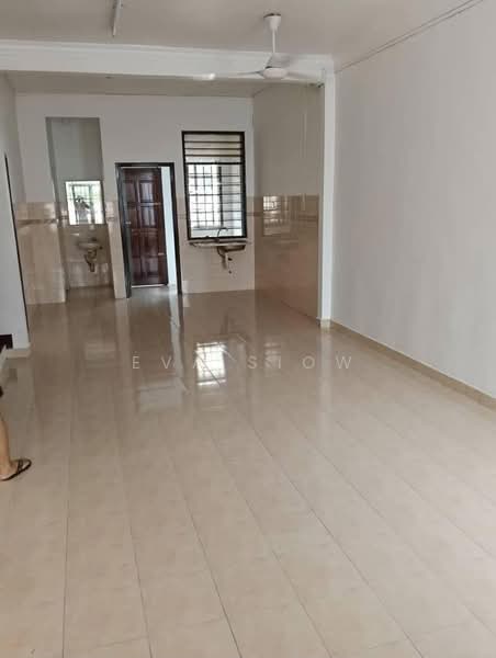 2-storey Terraced House for Sale in Taman Mutiara Rini (Skudai) - Eva Siow - Interior - PropertyGuru.com.my