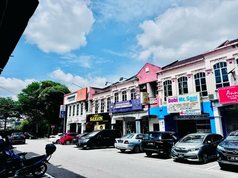 Shop for Sale in Bandar Baru Uda (Tampoi) - Eva Siow - PropertyGuru.com.my