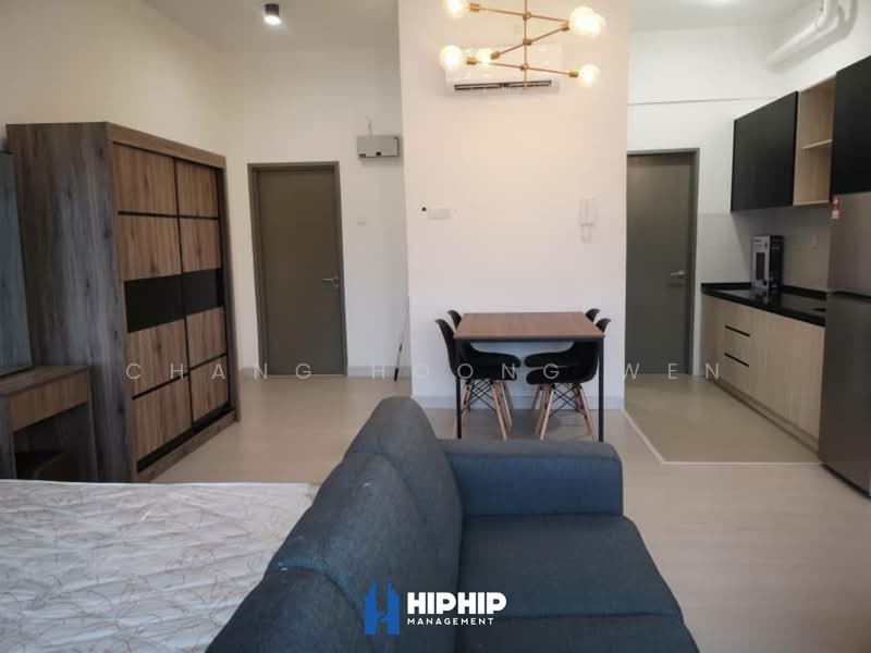 Servis Apartment untuk Disewa di Trio Permai - Chang Hoong Wen - Living Room - PropertyGuru.com.my