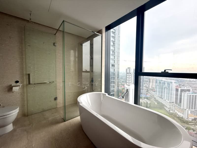 Servis Apartment untuk Dijual di The Astaka @ 1 Bukit Senyum - Jessy Yip - Bathroom - PropertyGuru.com.my