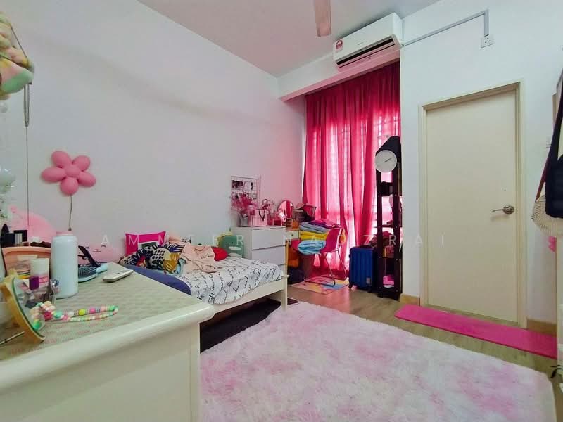 Rumah Teres 2-Tingkat untuk Dijual di U16, Elmina Gardens (Shah Alam) - Ammeer Nadzrai - Bedroom - PropertyGuru.com.my