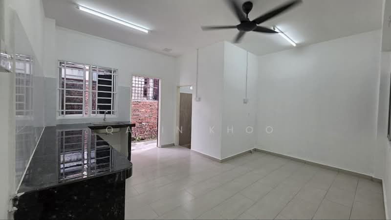 Rumah Teres 2 Tingkat untuk Dijual di Taman Bersatu (Simpang Pulai) - Qazin Khoo - Kitchen - PropertyGuru.com.my