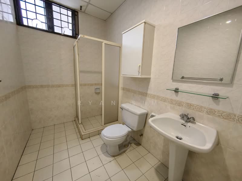 Condominium for Rent at Sri Pangkor Condominium - Ryan Sim - Bathroom - PropertyGuru.com.my