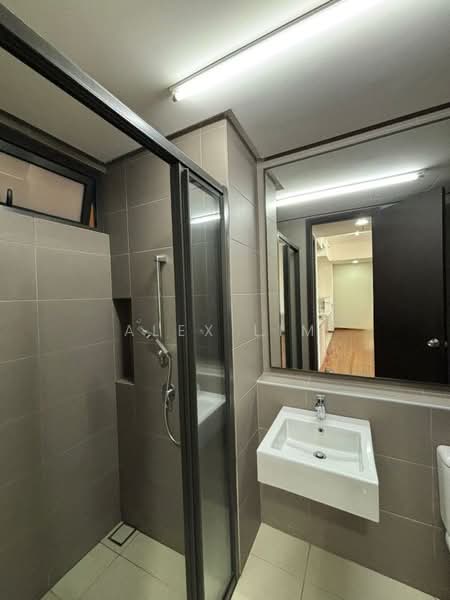 Servis Apartment untuk Disewa di The Tamarind - Alex Lim - Bathroom - PropertyGuru.com.my