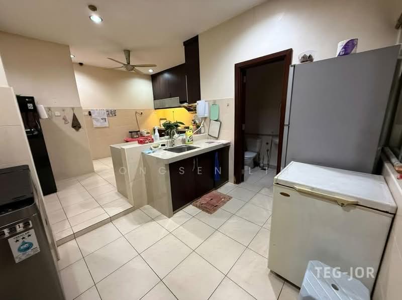 Rumah Berkembar untuk Dijual di Setia Eco Park (Setia Alam) - Yongsen Lim - Kitchen - PropertyGuru.com.my