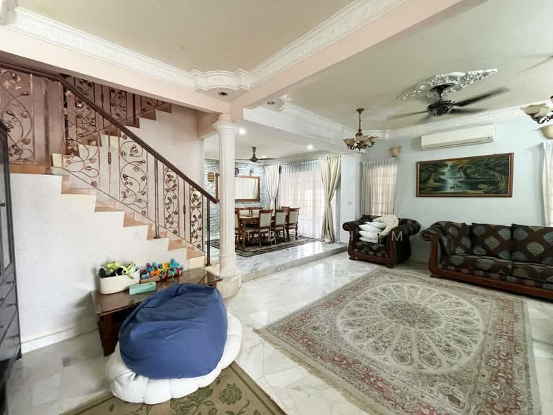 Rumah Teres 2 Tingkat untuk Dijual di Bandar Tasik Puteri (Rawang) - Azli Ibrahim - Living Room - PropertyGuru.com.my