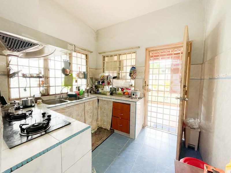 Rumah Teres 2 Tingkat untuk Dijual di Bandar Tasik Puteri (Rawang) - Azli Ibrahim - Kitchen - PropertyGuru.com.my