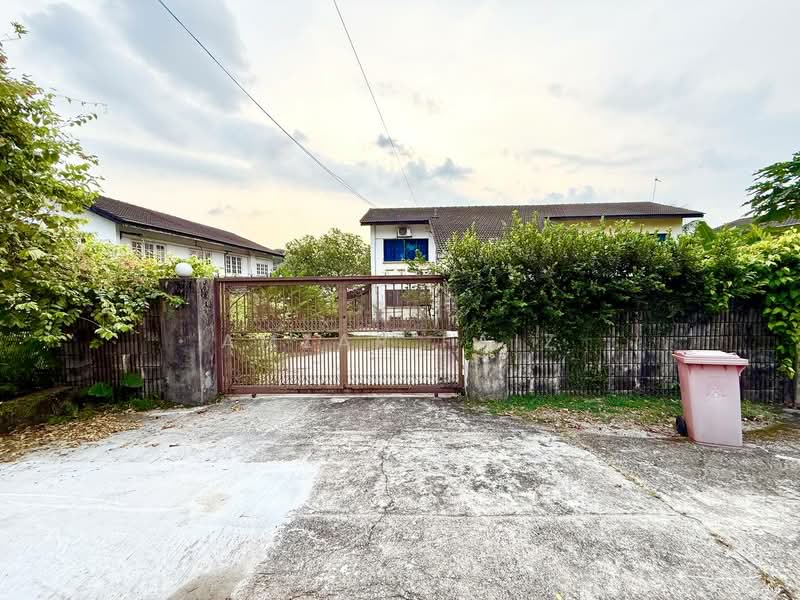Bungalow for Sale in Kampung Tunku (Petaling Jaya) - Amzar Faiz - PropertyGuru.com.my