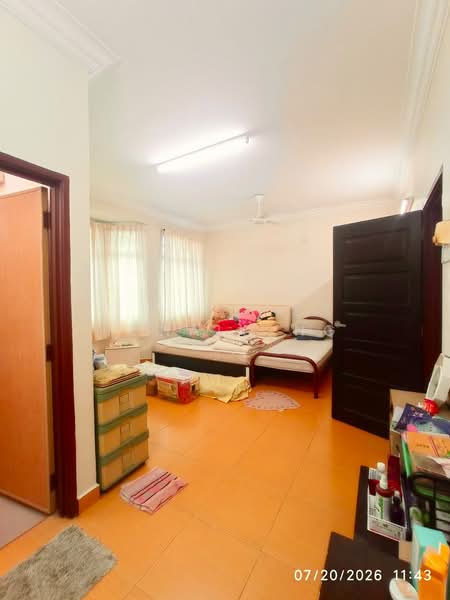 Rumah Teres 2 Tingkat untuk Dijual di Sungai Tiram (Bayan Lepas) - Ronald Ng - Bedroom - PropertyGuru.com.my