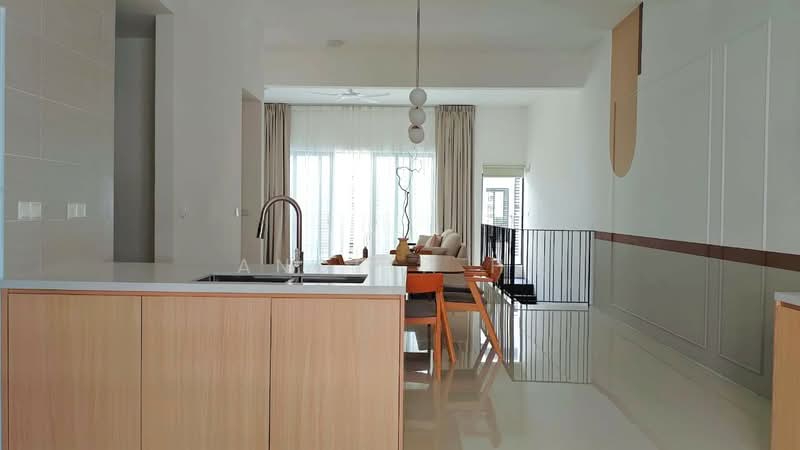Rumah Bandar untuk Disewa di Kampung Sungai Kayu Ara (Petaling Jaya) - Angela He - Living Room - PropertyGuru.com.my