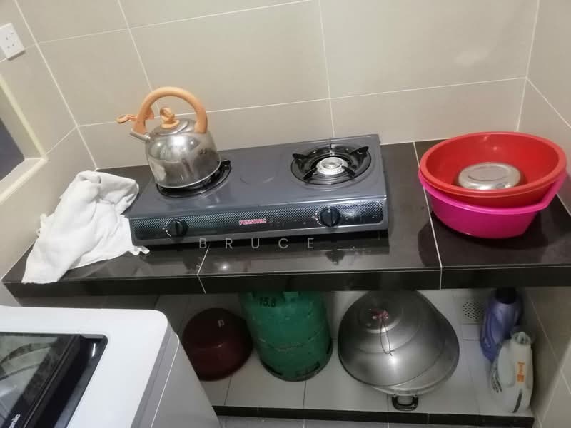 Condominium for Sale at Ascenda Residence @ Skyarena - Bruce . - Kitchen - PropertyGuru.com.my