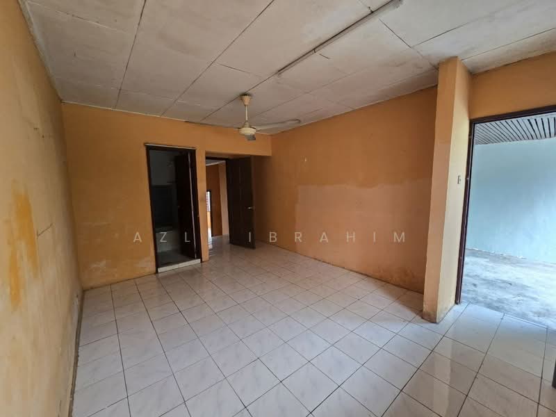 2-storey Terraced House for Sale in Taman Orkid Desa (Cheras) - Azli Ibrahim - Interior - PropertyGuru.com.my