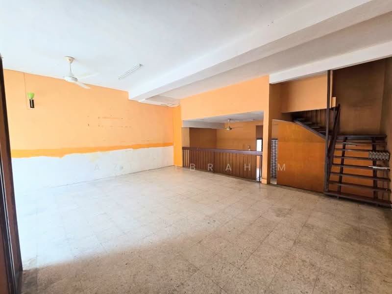 2-storey Terraced House for Sale in Taman Orkid Desa (Cheras) - Azli Ibrahim - Interior - PropertyGuru.com.my