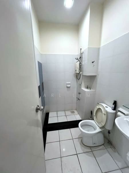 2-storey Terraced House for Sale in Setia Tropika (Johor Bahru) - Karl Lim - Bathroom - PropertyGuru.com.my