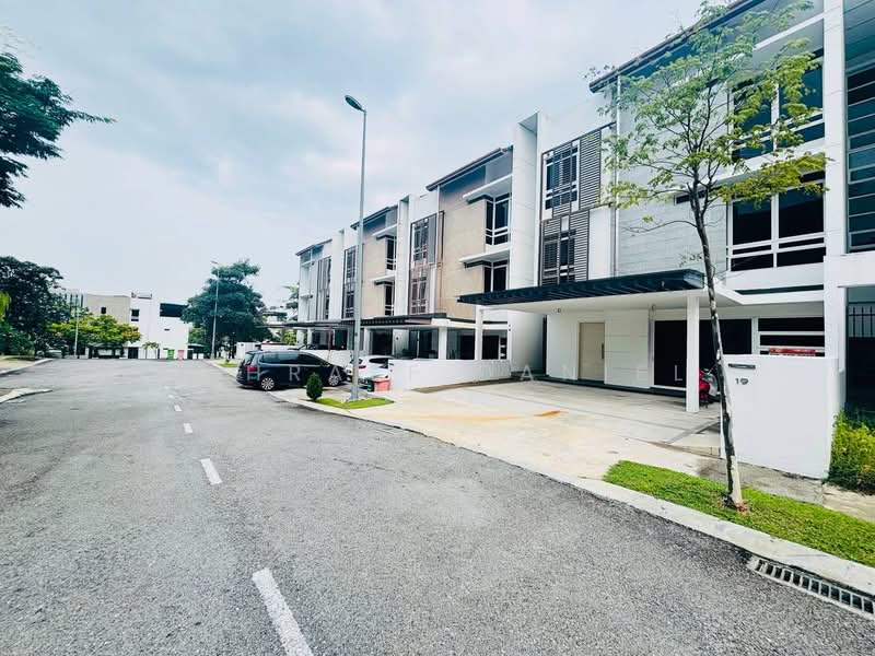 2.5-storey Terraced House for Sale in Putrajaya (Putrajaya) - Ashraff Daniel - Exterior - PropertyGuru.com.my